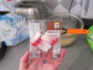 Tiny tubes of vanilla powder!