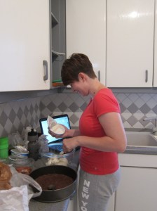 Greek cream cheese does not come in portions useful for non-metric recipes.